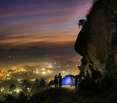 Wisata-Gunung-Batu-Lembang-Bandung-Barat