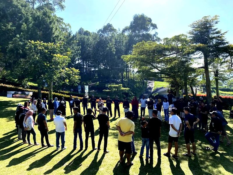Outing Kantor Bandung Bandung-outing kantor 4